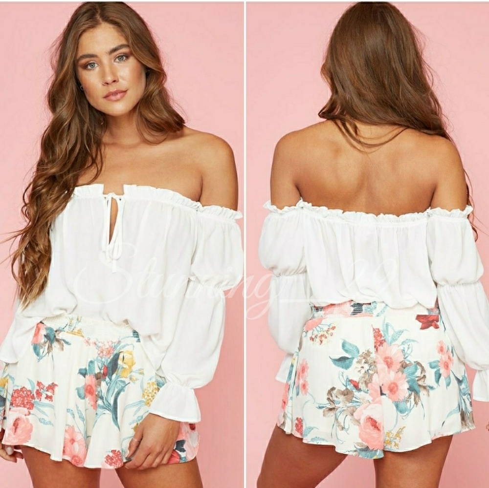 🆕 WHITE OFF SHOULDER LONG BELL SLEEVE RUFFLE TOP - Picture 2 of 6